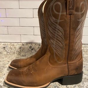 Ariat Women’s Brown Leather Boots